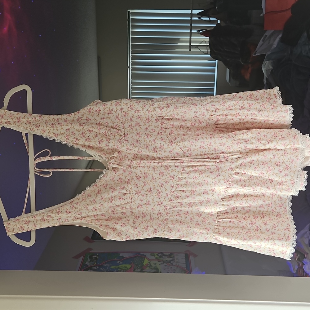 Altar'd State Pink and Cream Floral ROMPER Size XL